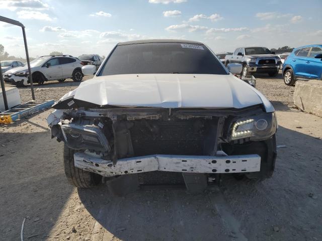 82305555 :رقم المزاد ، 2C3CCAGG7HH647956 vin ، 2017 Chrysler 300 S مزاد بيع