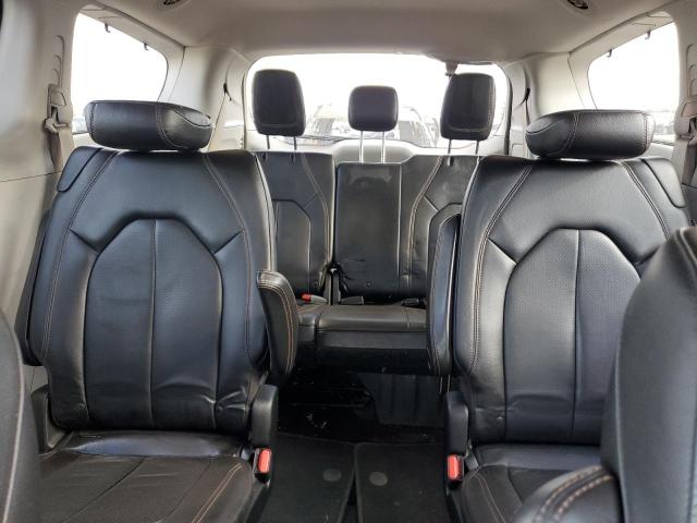 90378685 :رقم المزاد ، 2C4RC1BG0JR210992 vin ، 2018 Chrysler Pacifica مزاد بيع
