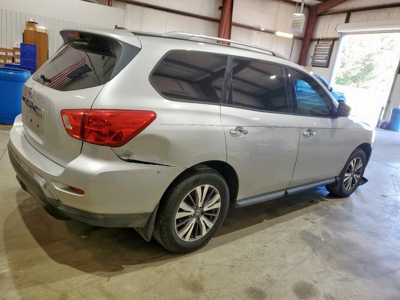 Продажа на аукционе авто 2017 Nissan Pathfinder, vin: 5N1DR2MN7HC656923, номер лота: 91043485