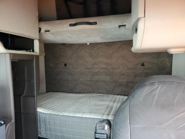Продажа на аукционе авто 2013 Volvo Vn Vnl, vin: 4V4NC9KK8DN143534, номер лота: 84968855