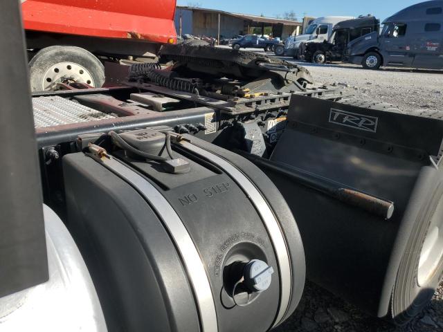 Продаж на аукціоні авто 2018 Peterbilt 579, vin: 1XPBA48X3JD477710, номер лоту: 86332595