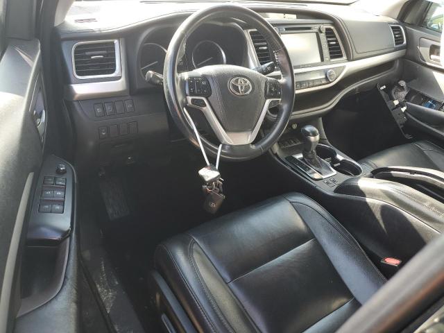 81514295 :رقم المزاد ، 5TDJZRFH3JS555325 vin ، 2018 Toyota Highlander مزاد بيع