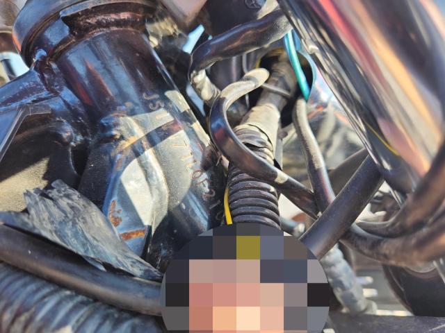 85307585 :رقم المزاد ، JS1VV71L0F2101913 vin ، 1985 Suzuki Gv1200 مزاد بيع