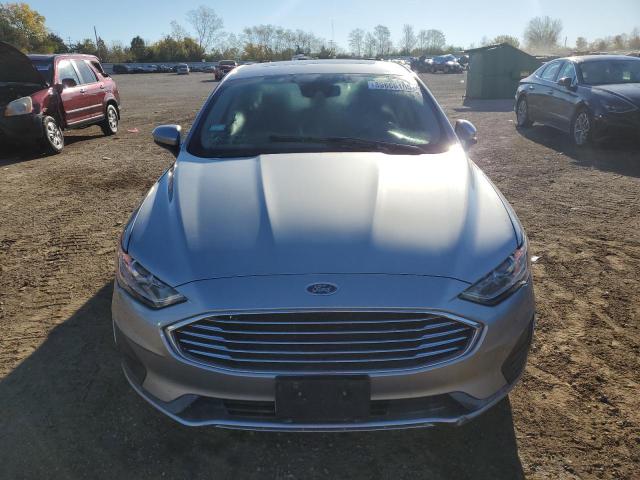 89866105 :رقم المزاد ، 3FA6P0HD8LR225399 vin ، 2020 Ford Fusion مزاد بيع