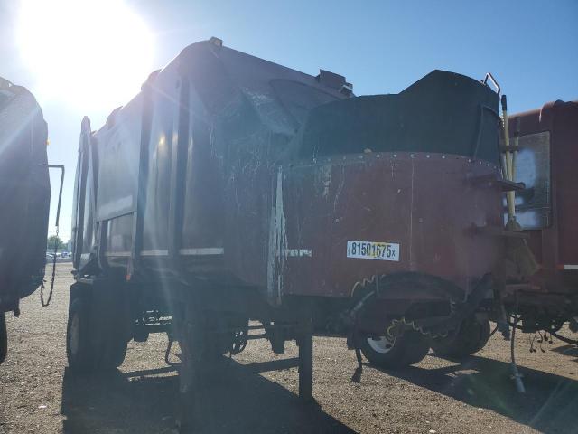 81501675 :رقم المزاد ، 1H9BCG2A218270230 vin ، 2001 Heil Trailer مزاد بيع