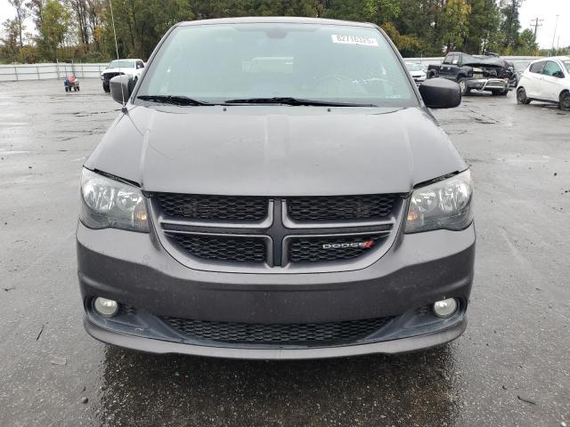 82716325 :رقم المزاد ، 2C4RDGEG3KR529221 vin ، 2019 Dodge Grand Caravan مزاد بيع