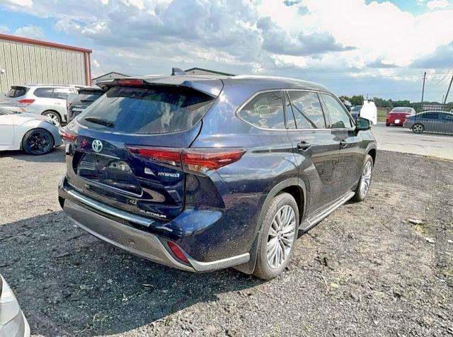86165065 :رقم المزاد ، 5TDEBRCHXRS633492 vin ، 2024 Toyota Highlander مزاد بيع