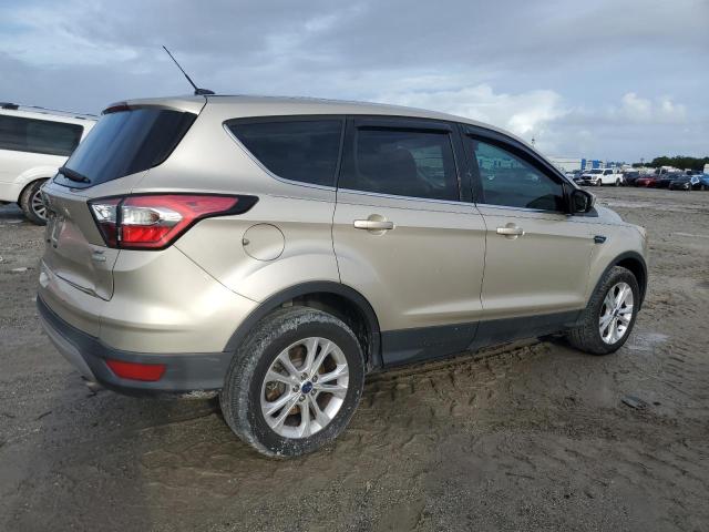 82243655 :رقم المزاد ، 1FMCU0GD2HUC19410 vin ، 2017 Ford Escape Se مزاد بيع