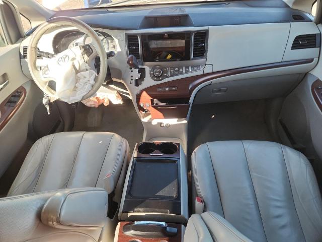 89577085 :رقم المزاد ، 5TDDK3DC7BS008856 vin ، 2011 Toyota Sienna Xle مزاد بيع
