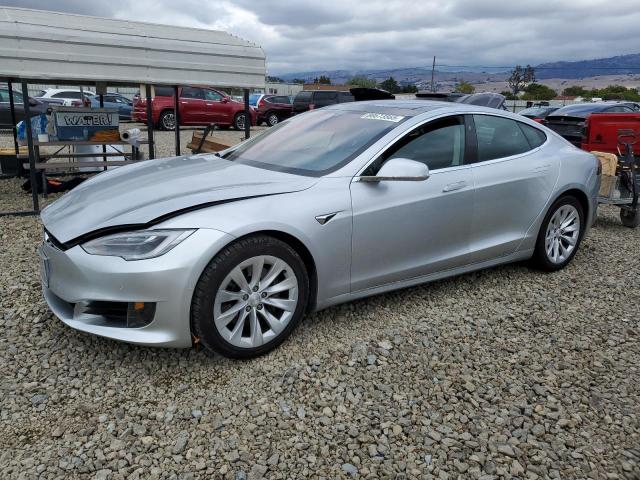 2017 Tesla Model S მანქანა იყიდება აუქციონზე, vin: 5YJSA1E13HF210926, აუქციონის ნომერი: 86673565