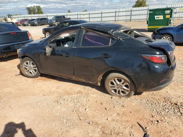 90448845 :رقم المزاد ، 3MYDLBYV1HY176983 vin ، 2017 Toyota Yaris Ia مزاد بيع