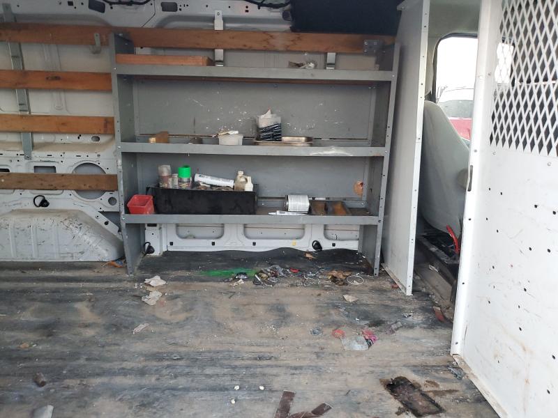Продаж на аукціоні авто 2015 Ford Transit Cargo Van T-, vin: 1FTNR1ZM0FKA35030, номер лоту: 82493025