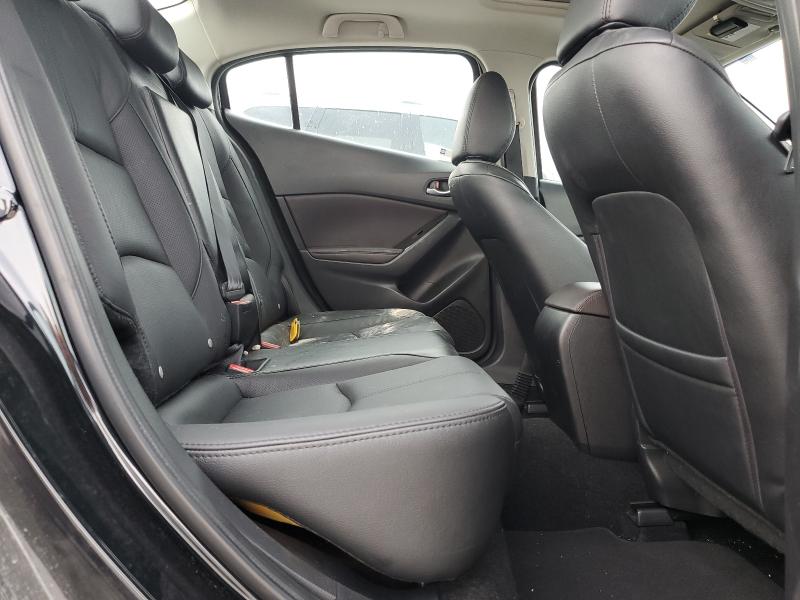 Продаж на аукціоні авто 2018 Mazda 3, vin: 3MZBN1W31JM186208, номер лоту: 89739515