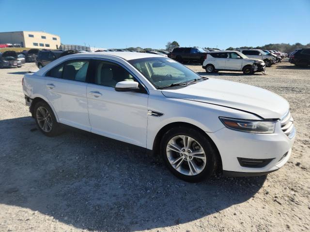 Продажа на аукционе авто 2015 Ford Taurus, vin: 1FAHP2H86FG163956, номер лота: 86172035
