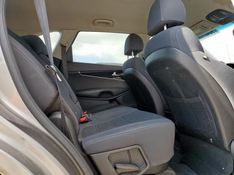 Продажа на аукционе авто 2018 Kia Sorento, vin: 5XYPG4A34JG412718, номер лота: 90407985