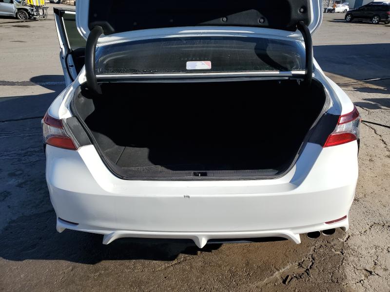 90200645 :رقم المزاد ، 4T1G11AK1MU533986 vin ، 2021 Toyota Camry مزاد بيع
