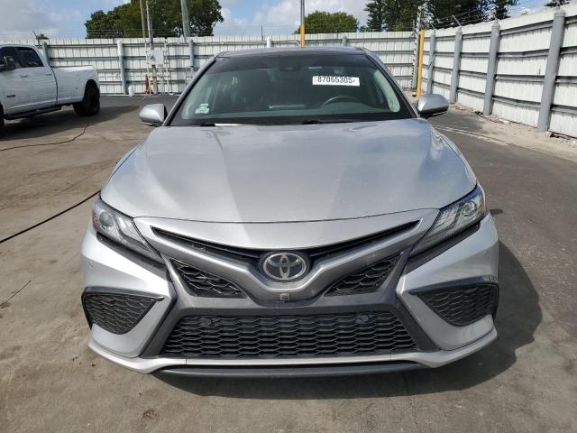 2022 Toyota Camry მანქანა იყიდება აუქციონზე, vin: 4T1K61AK4NU007560, აუქციონის ნომერი: 87065305