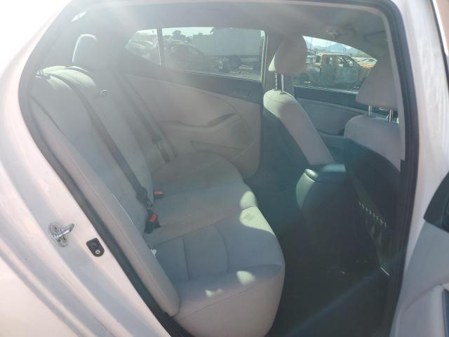 82692765 :رقم المزاد ، KNAGM4A73F5629301 vin ، 2015 Kia Optima Lx مزاد بيع