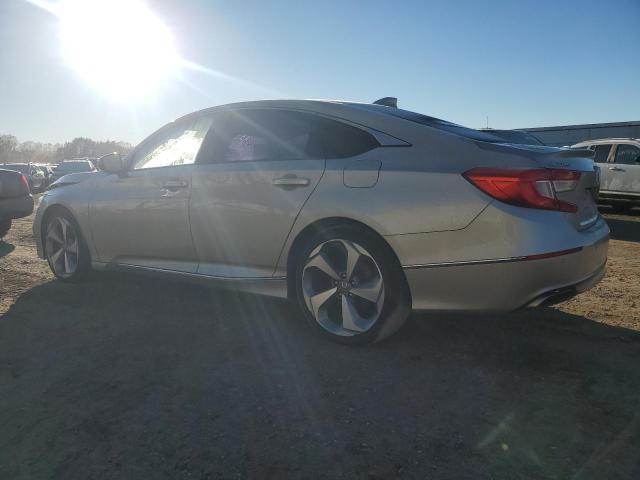 Продажа на аукционе авто 2018 Honda Accord, vin: 1HGCV1F90JA059279, номер лота: 89657545