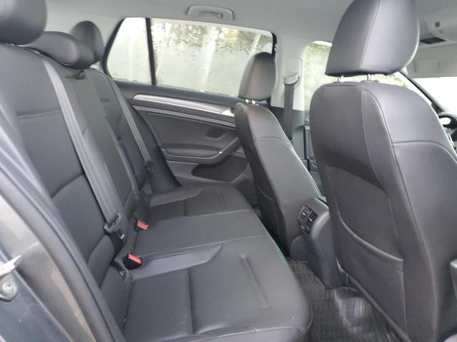90082345 :رقم المزاد ، WVWPR7AU5JW913558 vin ، 2018 Volkswagen E-golf مزاد بيع