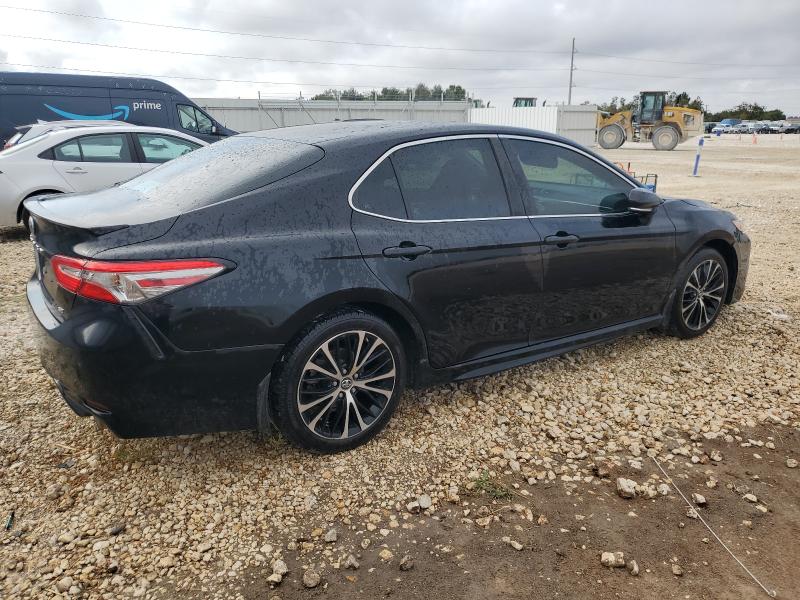 Продажа на аукционе авто 2018 Toyota Camry L, vin: 4T1B11HK0JU040621, номер лота: 89824035