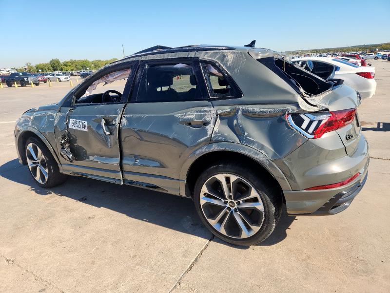 90832715 :رقم المزاد ، WA1EECF30N1039242 vin ، 2022 Audi Q3 مزاد بيع
