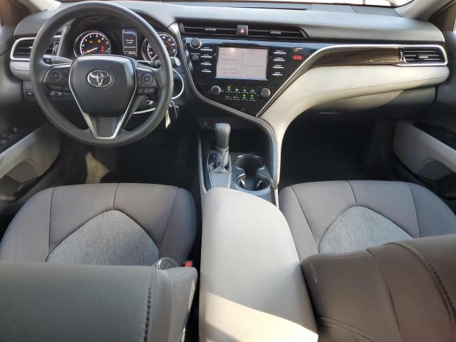 85286005 :رقم المزاد ، 4T1B11HK1JU021141 vin ، 2018 Toyota Camry مزاد بيع