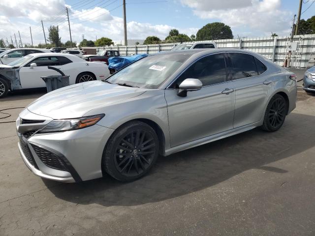 2022 Toyota Camry მანქანა იყიდება აუქციონზე, vin: 4T1K61AK4NU007560, აუქციონის ნომერი: 87065305