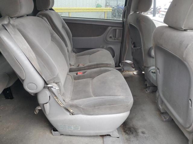 86461455 :رقم المزاد ، 5TDZA23C84S098560 vin ، 2004 Toyota Sienna مزاد بيع