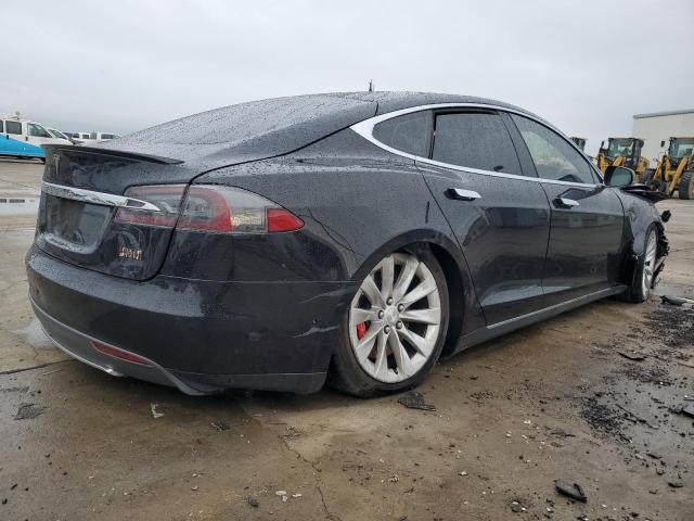 86040095 :رقم المزاد ، 5YJSA1E45GF136269 vin ، 2016 Tesla Model S مزاد بيع