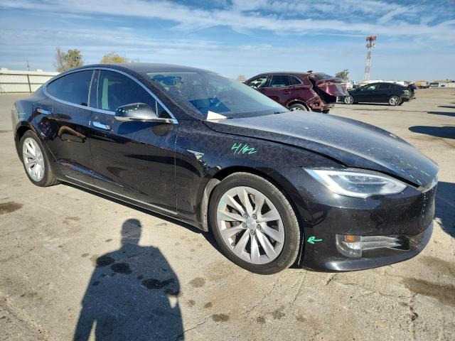 Продаж на аукціоні авто 2018 Tesla Model S, vin: 5YJSA1E22JF267066, номер лоту: 82395405