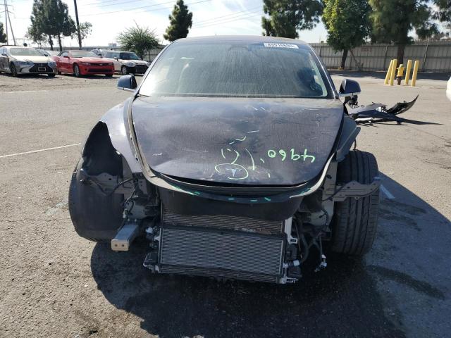 89916605 :رقم المزاد ، 5YJ3E1EB5JF145343 vin ، 2018 Tesla Model 3 مزاد بيع