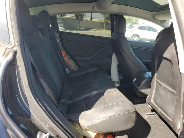 89916605 :رقم المزاد ، 5YJ3E1EB5JF145343 vin ، 2018 Tesla Model 3 مزاد بيع