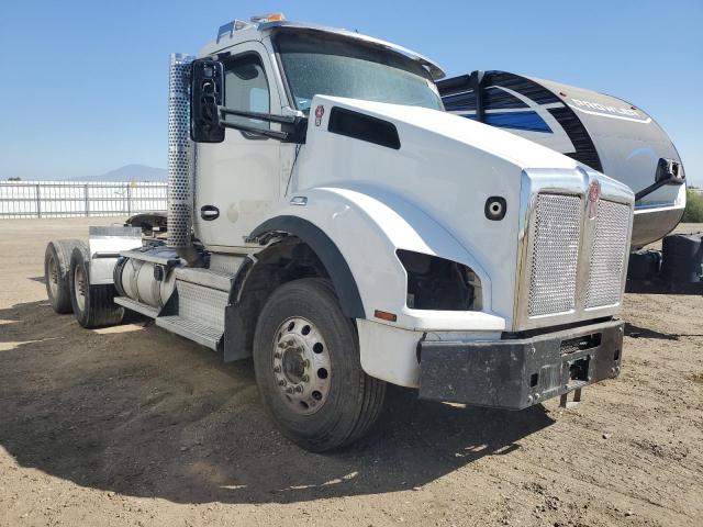 Продажа на аукционе авто 2019 Kenworth T880, vin: 1XKZDK9X8KJ290139, номер лота: 82054795