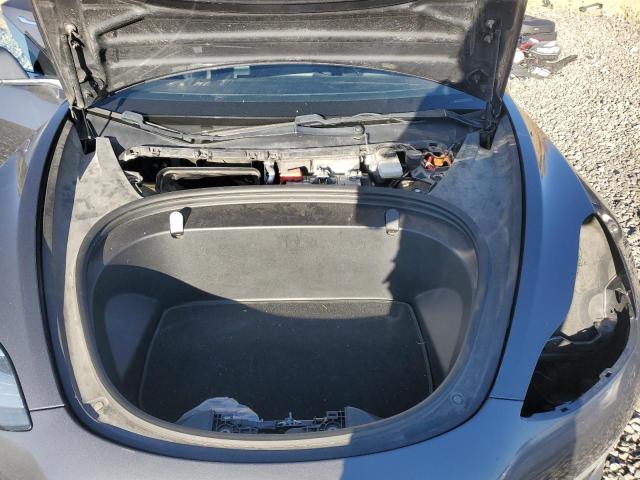 85328945 :رقم المزاد ، 5YJ3E1EA1JF158212 vin ، 2018 Tesla Model 3 مزاد بيع