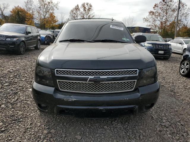 Продажа на аукционе авто 2008 Chevrolet Suburban, vin: 3GNFK16398G175261, номер лота: 90439585