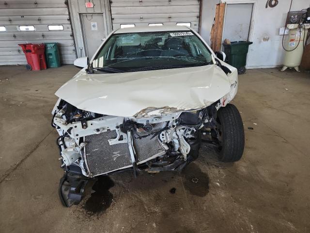 90079145 :رقم المزاد ، 2T1BURHE2FC467470 vin ، 2015 Toyota Corolla مزاد بيع