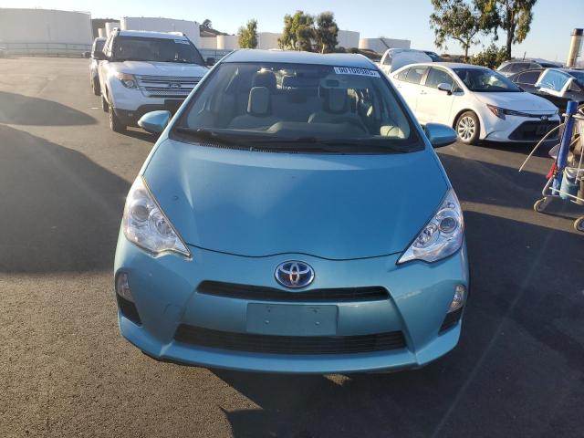 90108985 :رقم المزاد ، JTDKDTB31D1046104 vin ، 2013 Toyota Prius مزاد بيع