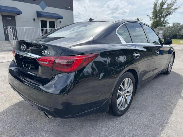 86128865 :رقم المزاد ، JN1EV7AP1MM701174 vin ، 2021 Infiniti Q50 Pure مزاد بيع