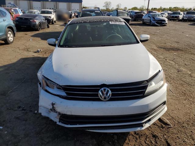 81991445 :رقم المزاد ، 3VW2B7AJ5HM341094 vin ، 2017 Volkswagen Jetta مزاد بيع