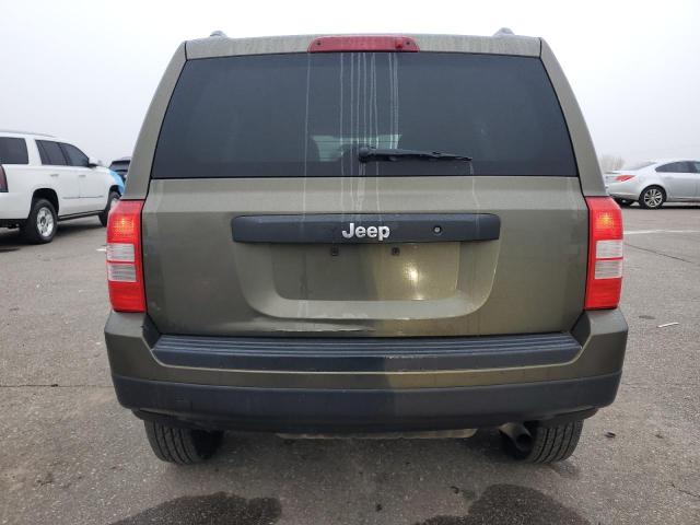 90392225 :رقم المزاد ، 1C4NJPBB2FD342609 vin ، 2015 Jeep Patriot مزاد بيع
