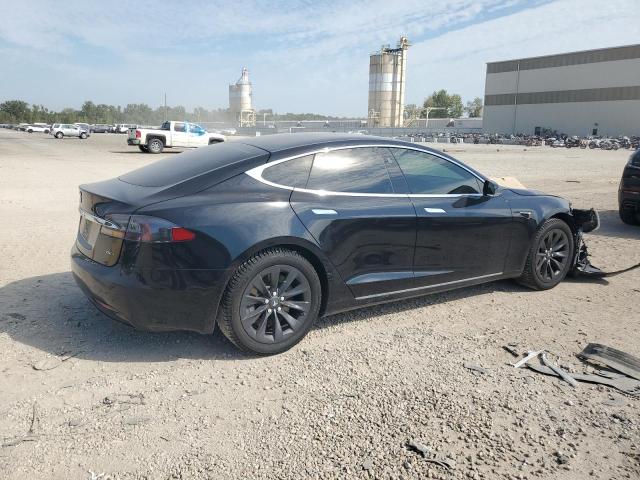 2018 Tesla Model S მანქანა იყიდება აუქციონზე, vin: 5YJSA1E21JF275577, აუქციონის ნომერი: 81880895