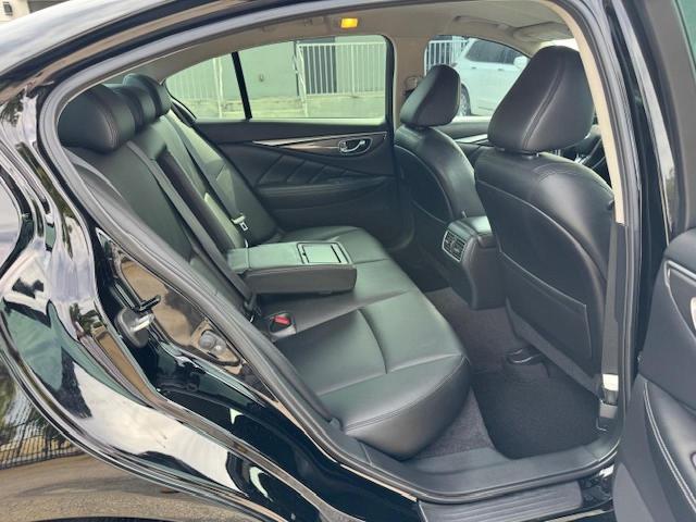86128865 :رقم المزاد ، JN1EV7AP1MM701174 vin ، 2021 Infiniti Q50 Pure مزاد بيع