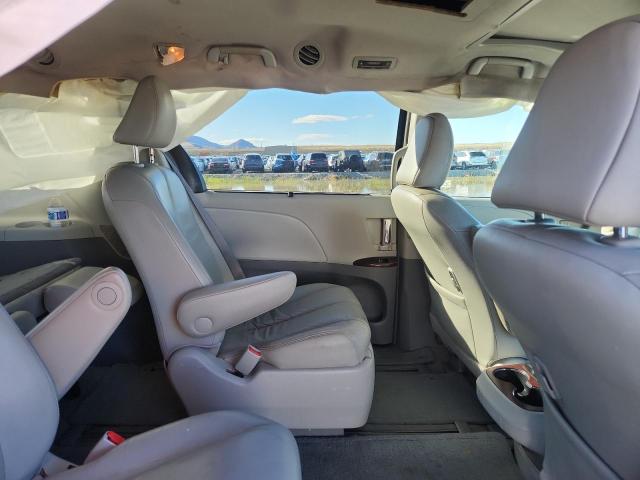 89577085 :رقم المزاد ، 5TDDK3DC7BS008856 vin ، 2011 Toyota Sienna Xle مزاد بيع