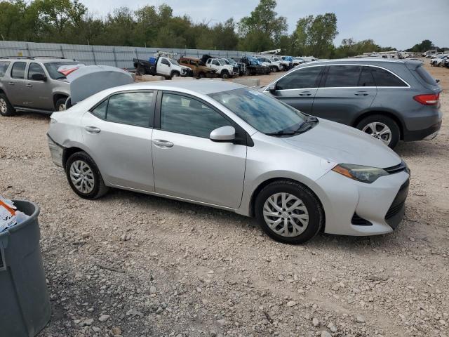 85189975 :رقم المزاد ، 5YFBURHE6HP697032 vin ، 2017 Toyota Corolla مزاد بيع