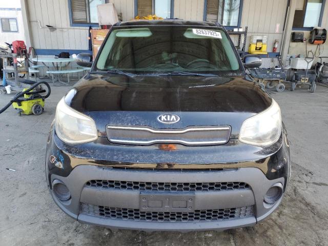 82637925 :رقم المزاد ، KNDJN2A20J7516739 vin ، 2018 Kia Soul مزاد بيع