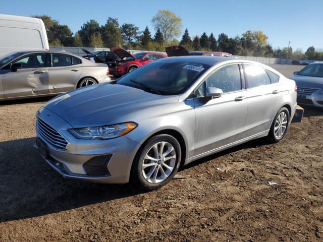 89866105 :رقم المزاد ، 3FA6P0HD8LR225399 vin ، 2020 Ford Fusion مزاد بيع