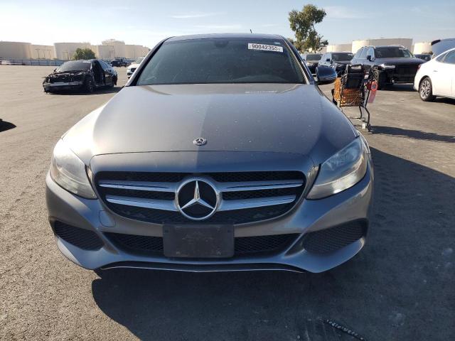 90042355 :رقم المزاد ، 55SWF4JB3JU241570 vin ، 2018 Mercedes-benz C مزاد بيع