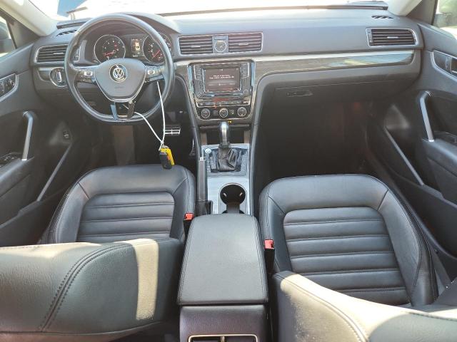 90449495 :رقم المزاد ، 1VWCT7A3XHC053138 vin ، 2017 Volkswagen Passat مزاد بيع