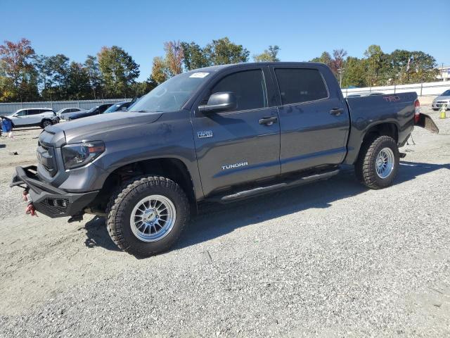 Продаж на аукціоні авто 2016 Toyota Tundra, vin: 5TFDW5F14GX547173, номер лоту: 86531325